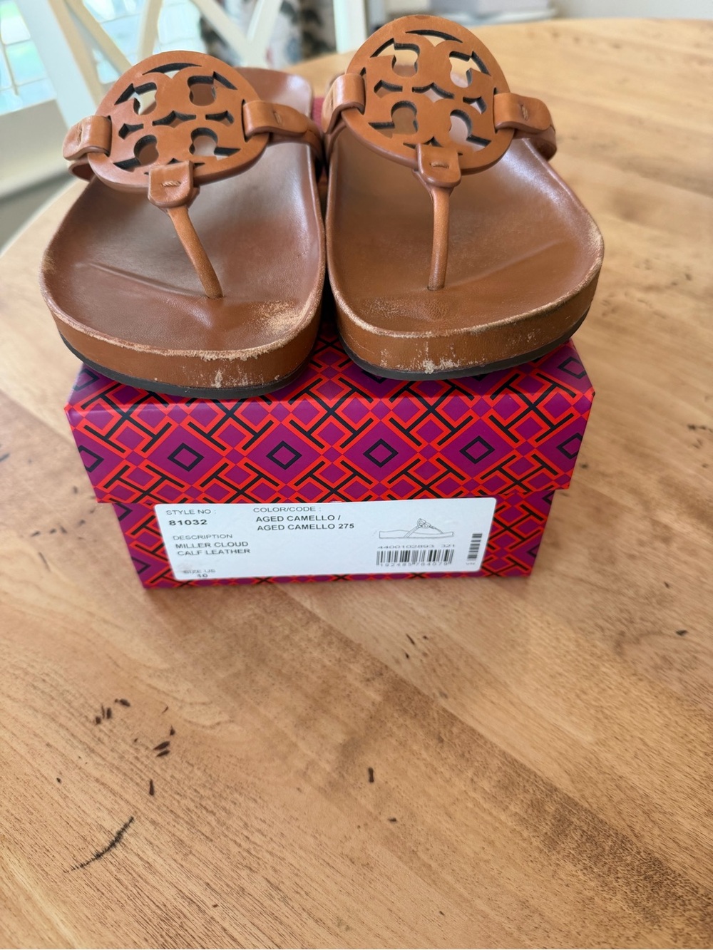 Tory Burch Brown Leather Logo Thong Sandals - Picture 5 of 5